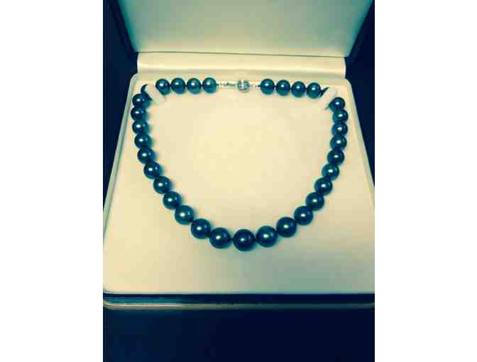 Beautiful South Sea Black Tahitian Pearl Necklace