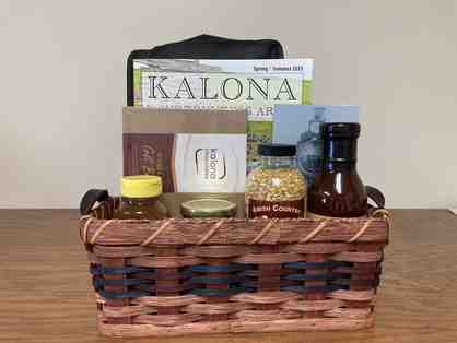 Amish Country of Iowa: Kalona & Riverside Experience