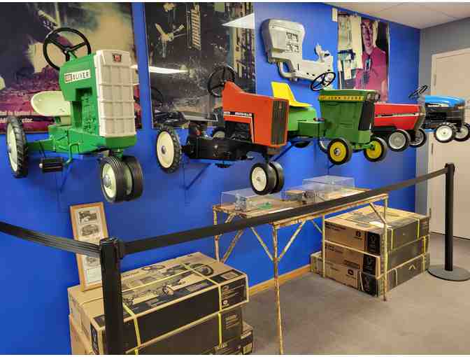 Dyersville: Field of Dreams, Museums, & More - Photo 3