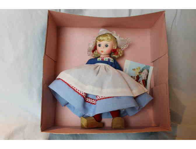 Netherlands girl 8 inch Madame Alexander doll- mint