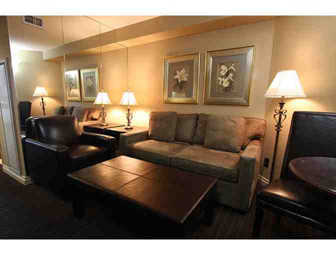 5 Nights Condo Stay at Rosedale on Robson - Vancouver, BC, Canada