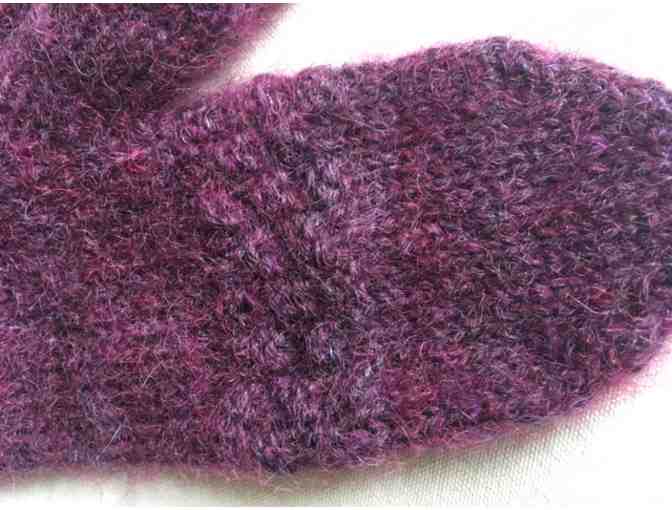 Pair of handmade mittens in Mohair, burgundy