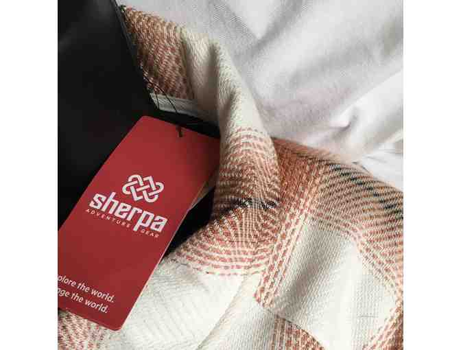 Women's Sherpa Chamar Insulated Shirt Jacket- Henna Brown. Size S - Photo 2