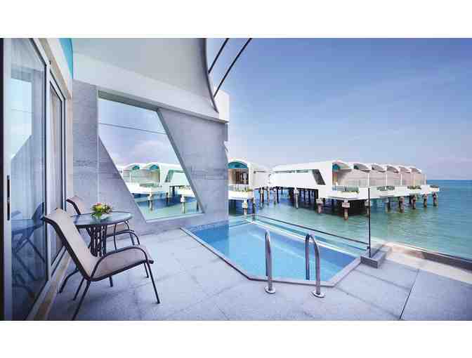 5142 - Four Nights for 2, Mid-Week, Premium Pool Villa, Lexis Hotel Group, Malaysia