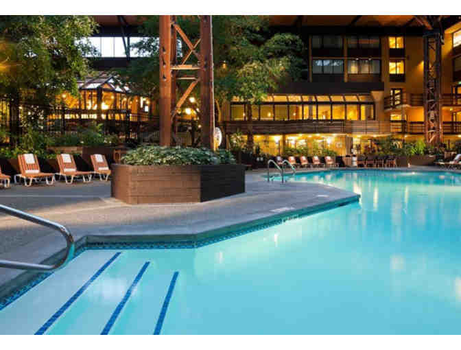 SEATTLE AIRPORT MARRIOTT - TWO NIGHT STAY WITH BREAKFAST BUFFET FOR TWO AND PARKING