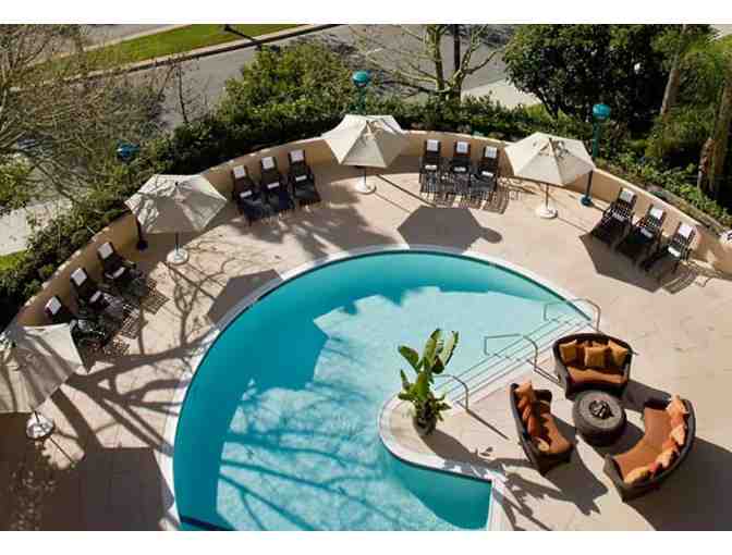 NEWPORT BEACH MARRIOTT BAYVIEW - TWO NIGHT STAY WITH BREAKFAST FOR TWO