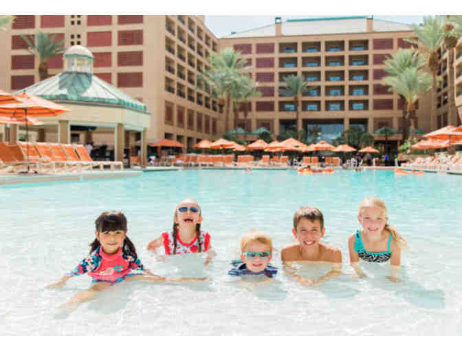 RENAISSANCE INDIAN WELLS -TWO NIGHT STAY W/ BREAKFAST FOR TWO, PARKING AND RESORT FEE