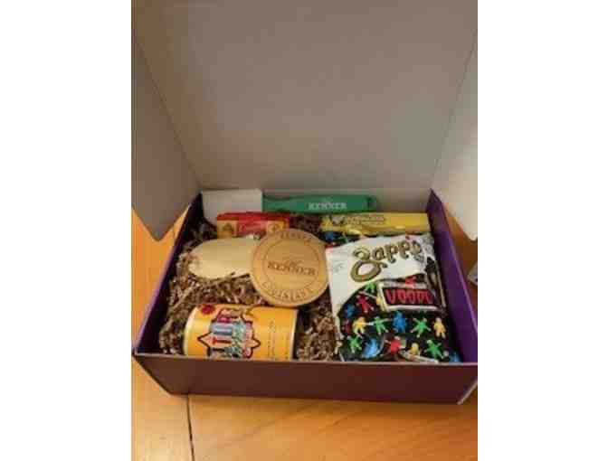 A Visit Kenner Stay, Eat and Play Gift Basket