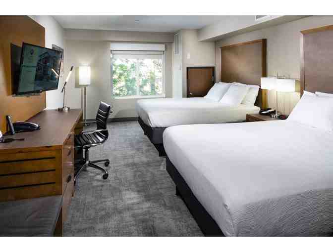 3 Days/2 Nights Jacuzzi Suite plus Breakfast at the New Best Western Plus Henderson!