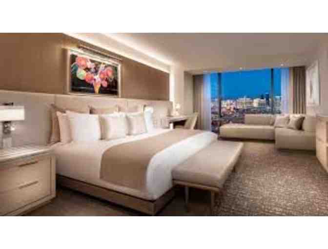 Fabulous 3 Day/ 2Night Stay at the Palms Casino Resort in Las Vegas!