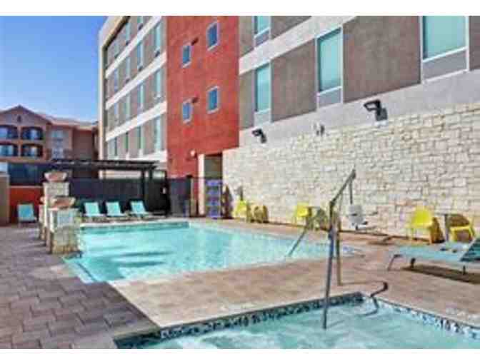 2 Day/1 Nt Stay King Studio Suite w/ Breakfast at Home 2 by Hilton Las Vegas Strip South