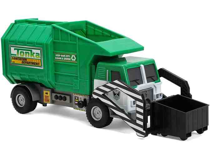 TONKA FUNRISE TOY MIGHTY MOTORIZED GARBAGE TRUCK