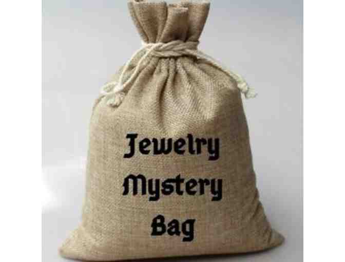 JEWELRY MYSTERY BAG - 5 PIECES