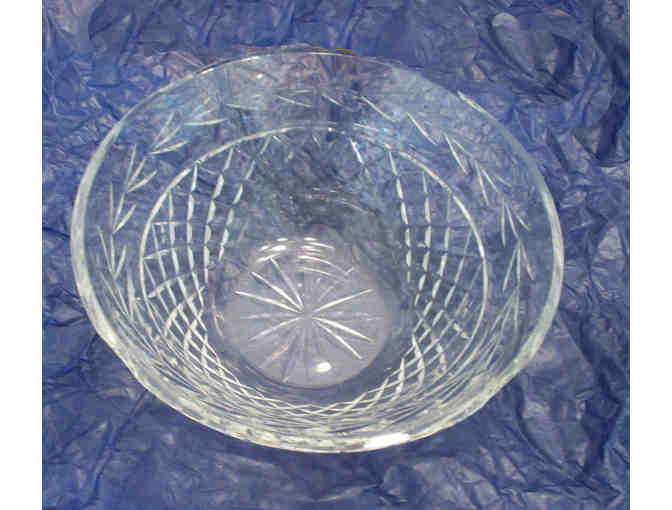 Crystal Bowl: 9' Vintage Waterford Bowl - Flawless