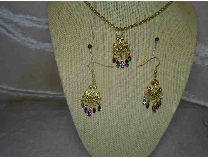 Goldtone with multi color stones necklace
