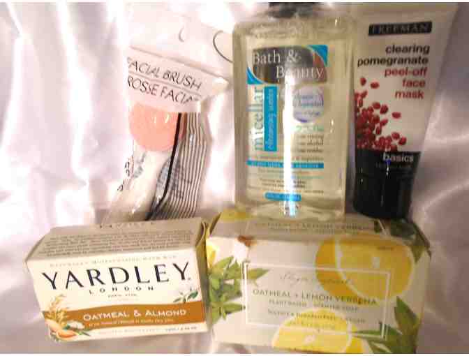 Bath Box 1 - Photo 1