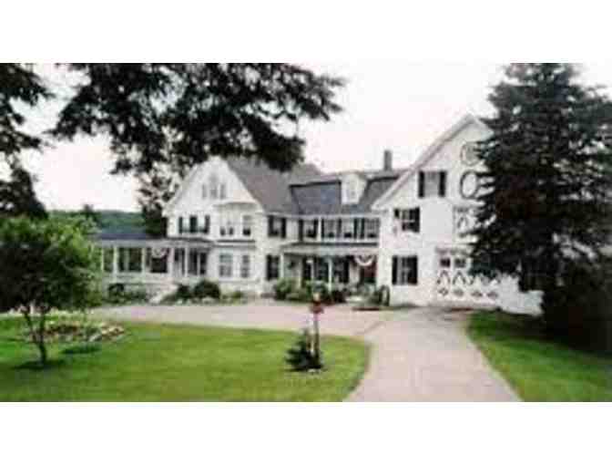 Candlelite Inn B & B + Mount Sunapee Ski Lift Tickets