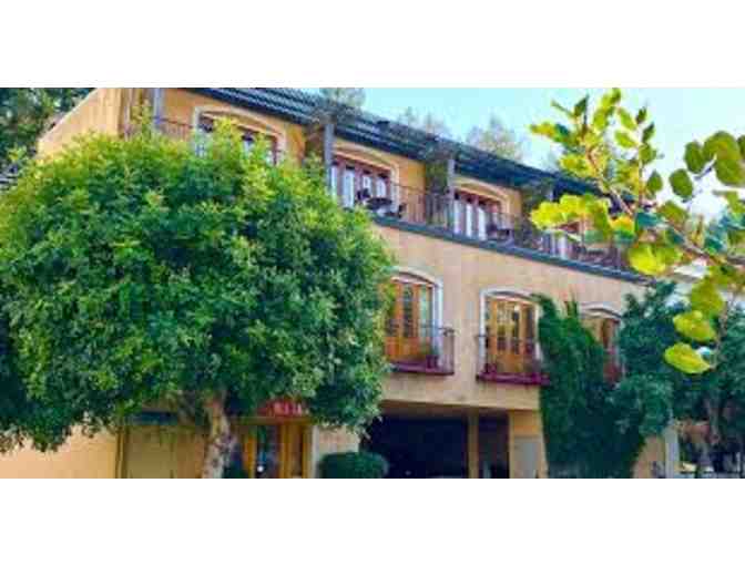 #4 LIVE: Ultimate Locals Package