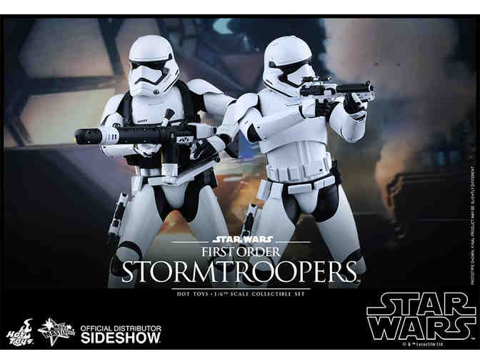Star Wars MMS319 First Order Stormtroopers Sixth Scale Figure by Hot Toys