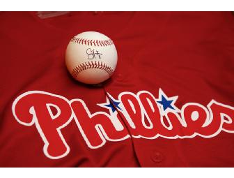 Phillies Batting Practice Jersey & Victorino Signed Baseball