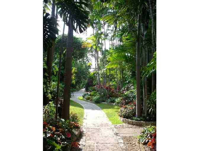 Tropical Fruit and Wine Tour at The Kampong for up to 10