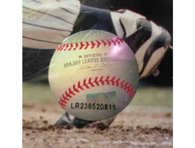 Autographed Photograph of NY Yankee Cecil Fielder