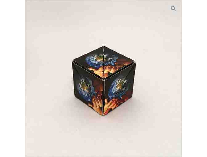 One GeoCube- Geometric Art Toy