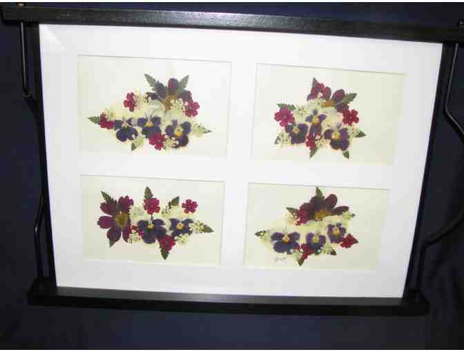 Tray with New Hampshire Pressed Wild Flower