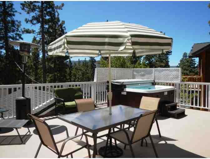 Live Auction - 3 Summer Nights at the Swaney's Big Bear Chalet & 4 Waterslide Passes