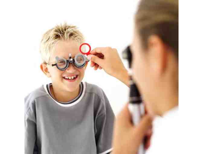 Eyecatchers Inc. - Family Eye Examination