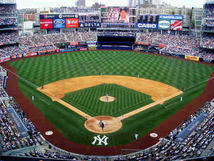 Package Trip to New York to see the Yankees for 4 People