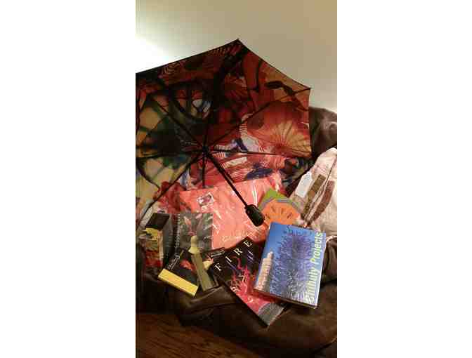 Chihuly Swag Bag + 4 Tickets to Chihuly Garden and Glass