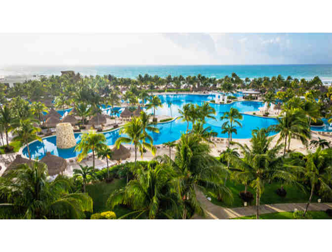 7 Night Stay at Four Diamond Luxury Mexico Resort for (2)