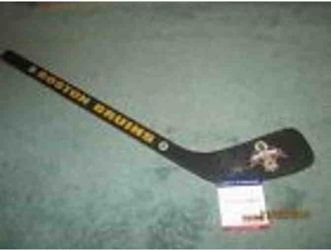 Boston Bruins Ray Bourque Signed 75th Anniversary Mini Stick PSADNA COA