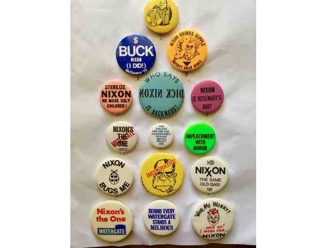 Anti-Nixon political campaign buttons