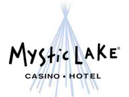 Mystic Lake Stay & Play Golf Package