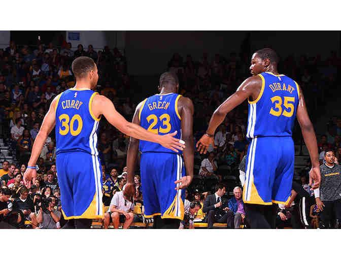 07: Warriors Tickets - Hoop like Steph Curry (4 guests)