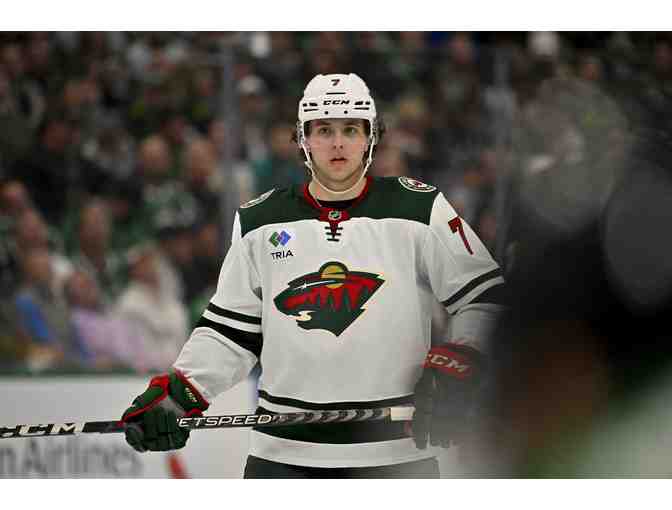 Hockey Stick Signed by Minnesota Wild Player Brock Faber - Photo 3