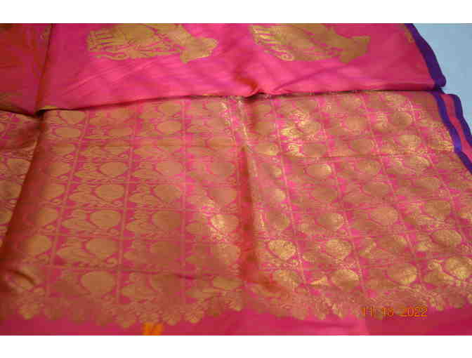 Silk sari in Pink with gold zari motifs