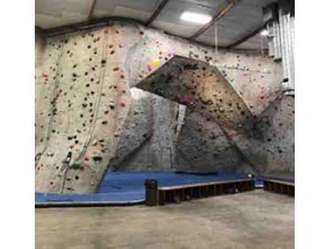 2 Passes for Adult Climb and 1 kid's Climb a Perfect Family Outing at Rockreation LA