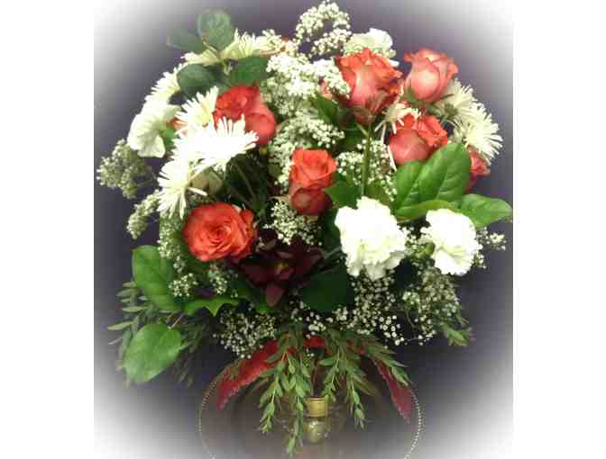 Fresh Floral Centerpiece from DragonFrog Gallery #2