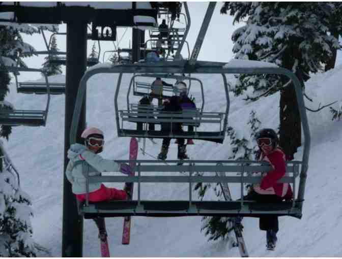 Best for Beginners package + lift ticket from Mt Baker Ski Area