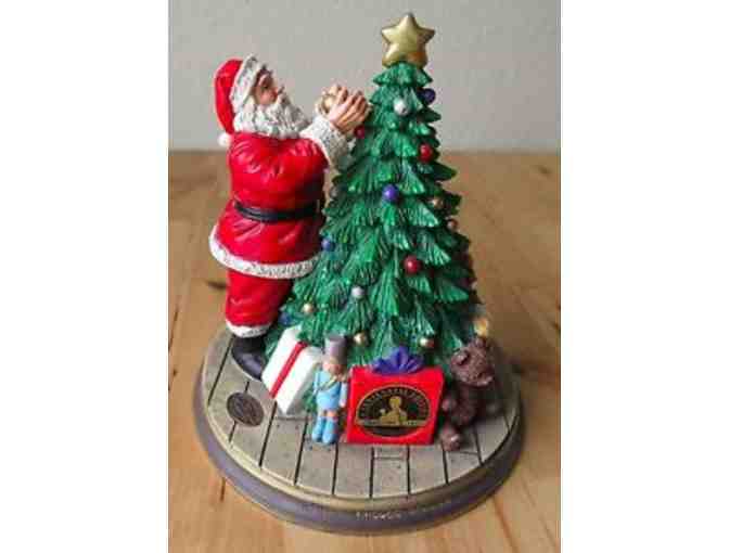Norman Rockwell's 'Visions of Santa' and 'Heirloom Santa' Collectible Figurines