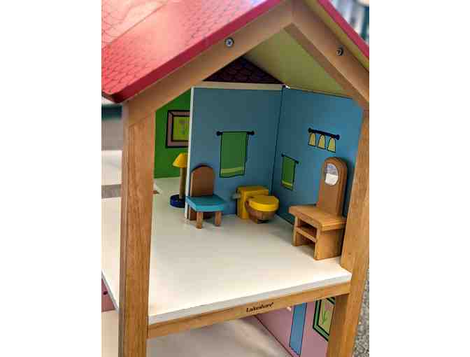 Lakeshore Giant Classic Dollhouse and Furniture