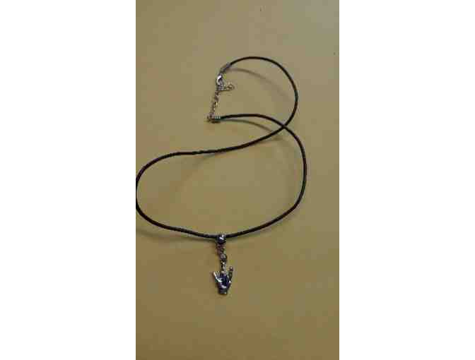 I love you sign lanuguage necklace w/leather chain