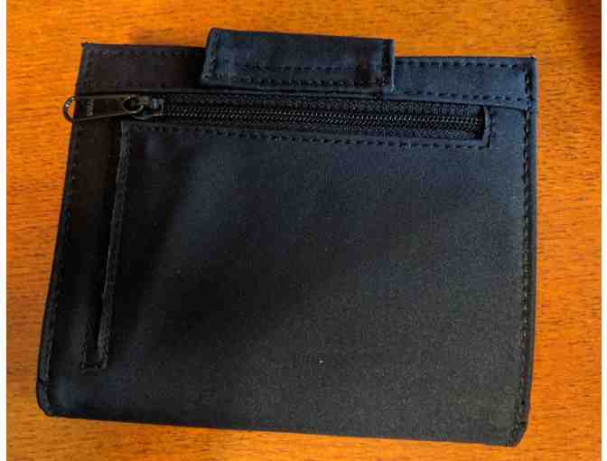 Liz Claiborne Wallet