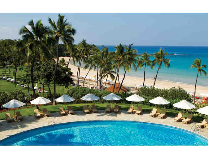 Two Nights Stay for Two at the Mauna Kea Beach Hotel Including a Round of Golf for Two