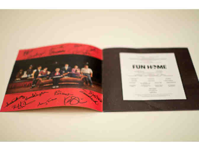 FUN HOME Souvenir Program Autographed by Alison Bechdel and Current Broadway Cast.