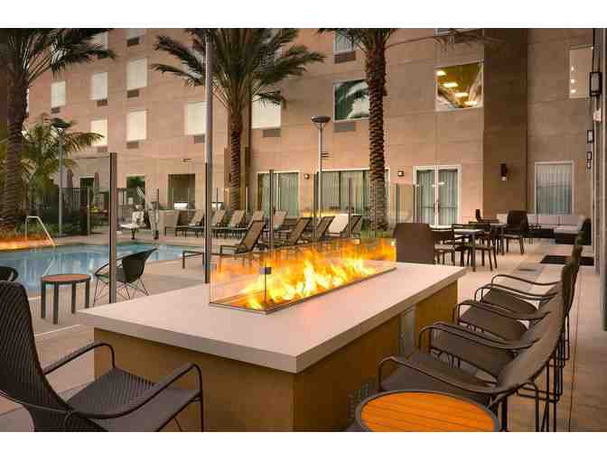 Courtyard by Marriott Los Angeles LAX/Hawthorne - 1 Night Stay with Parking - Photo 5