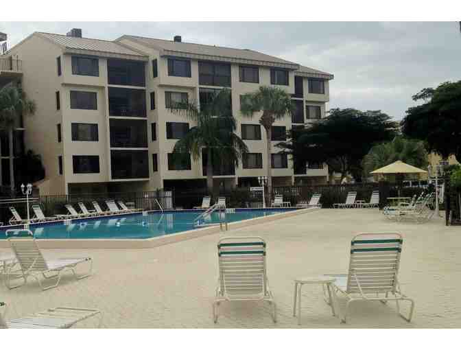 8 days/7 nights at Fort Myers Beach Vacation Condo